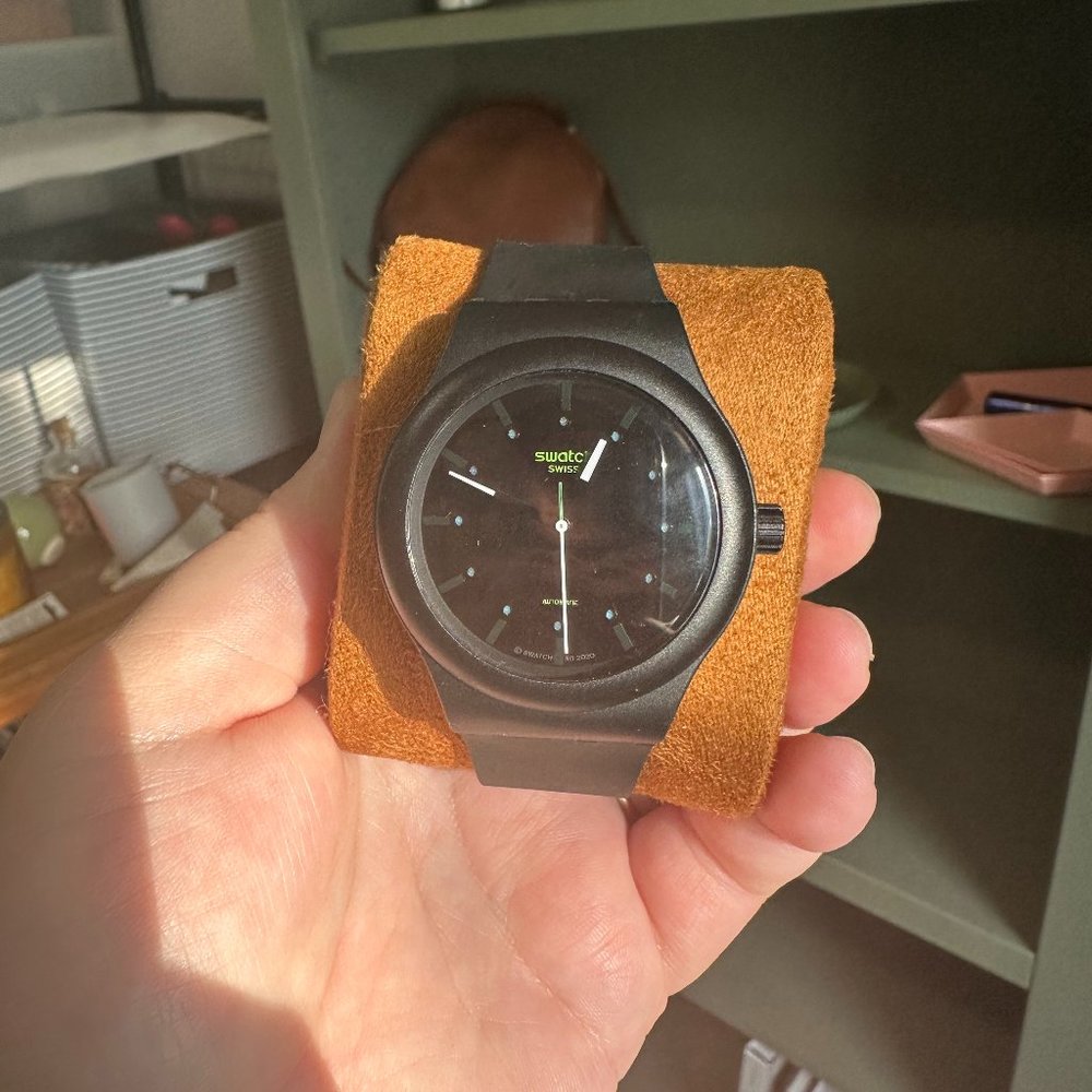 Swatch AM51 Automatic Watch  SO30B400